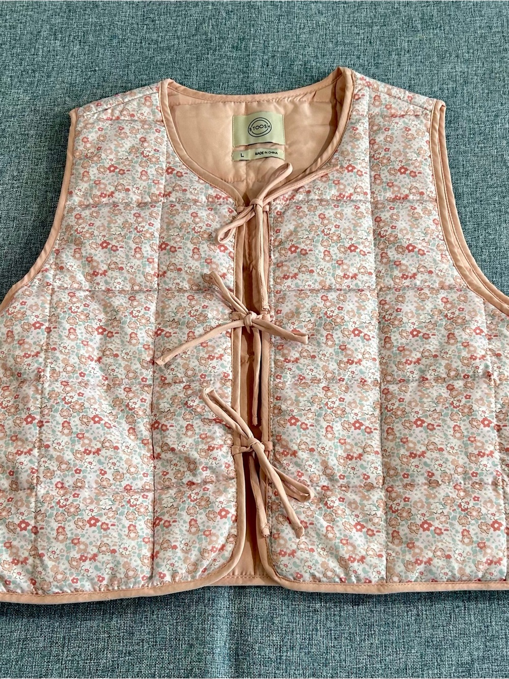 Stoosh Quilted Floral Tie-Front Vest in Dusty Rose
